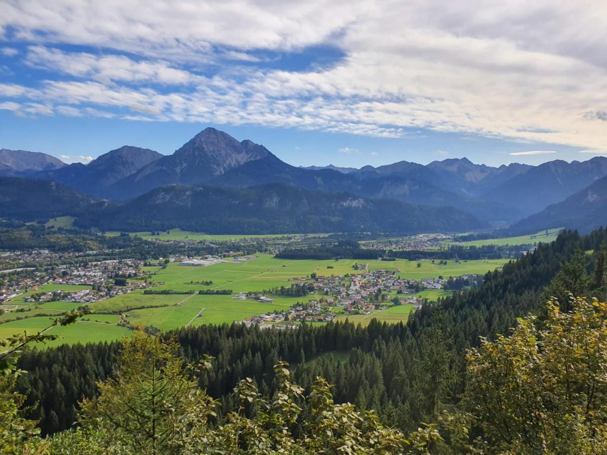 Aparthotel Alpenhof Waengle Reutte Exterior foto