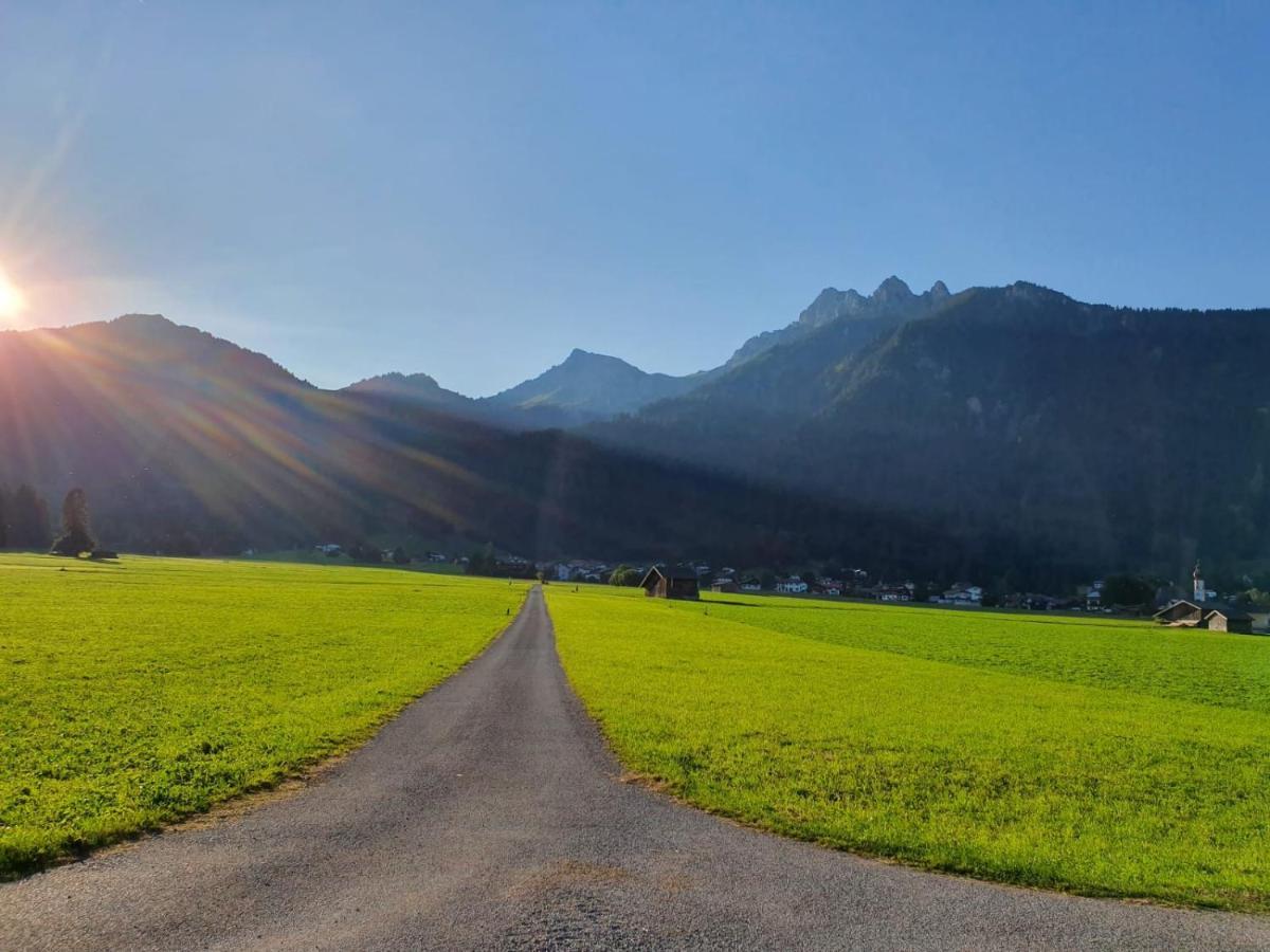 Aparthotel Alpenhof Waengle Reutte Exterior foto